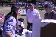 Sophomore Garage Sale a Huge Success